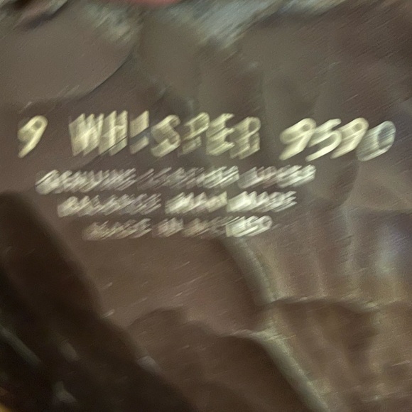 Vintage women’s boots with double-zipper in front and a bit of heel - Picture 5 of 5